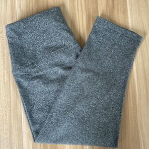 Lysse Heather Charcoal Grey Capri Leggings